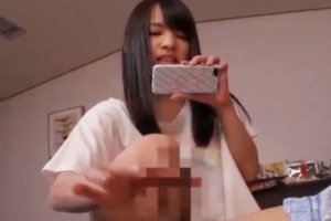 「マジで勃起してる～」チンコに興味津々のロリ痴女妹に近親中出し 